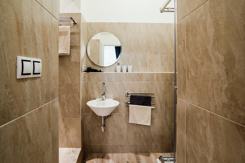 Apartment Gesse Brezinova Praga Exterior foto