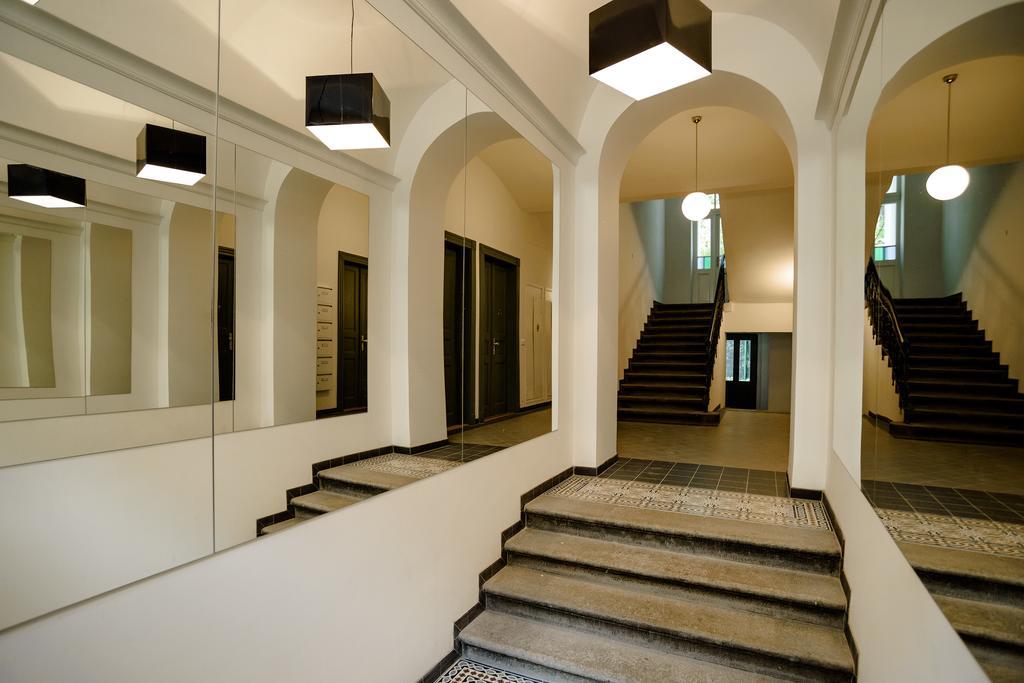 Apartment Gesse Brezinova Praga Exterior foto